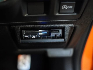 Car image 23