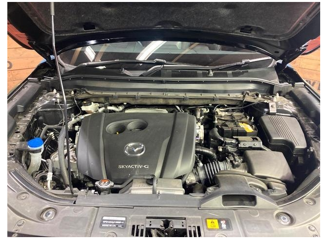 Car image 8