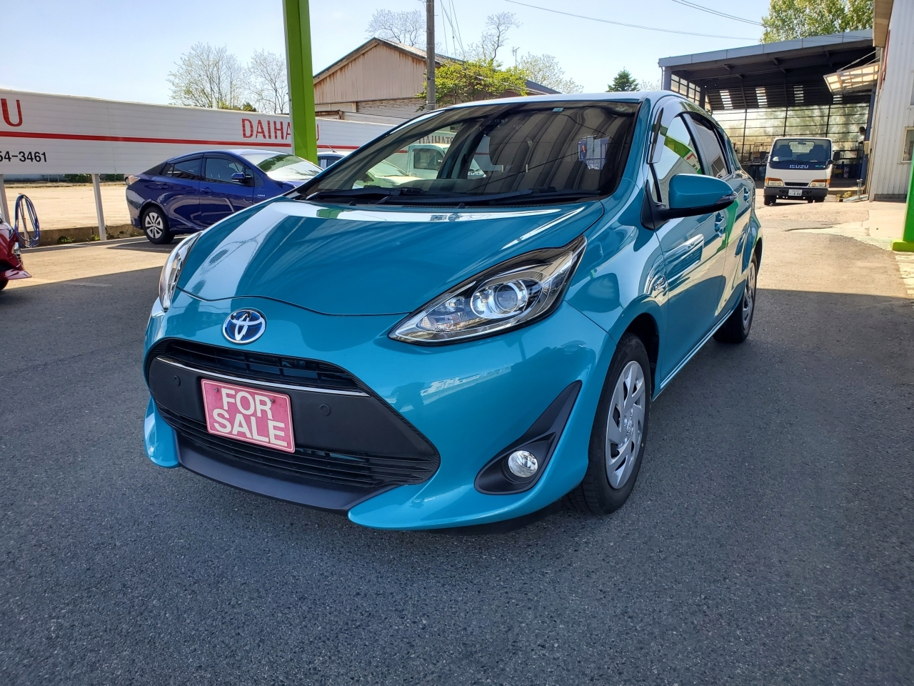 Car image 3