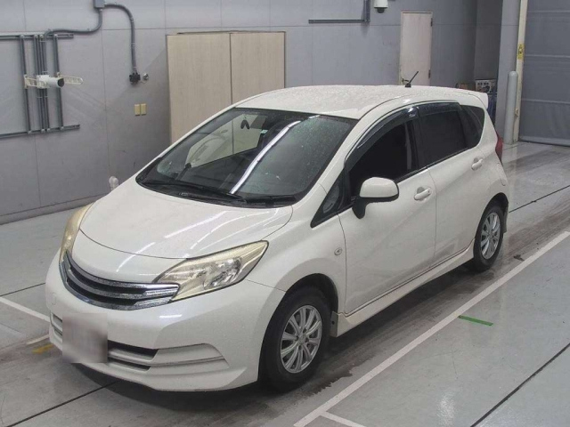 NISSAN
