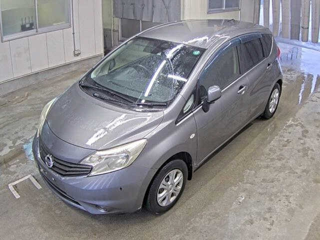 Car image 7
