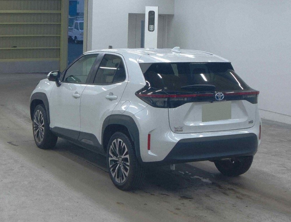 Car image 2