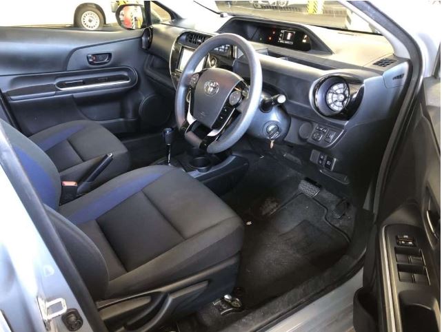 Car image 1