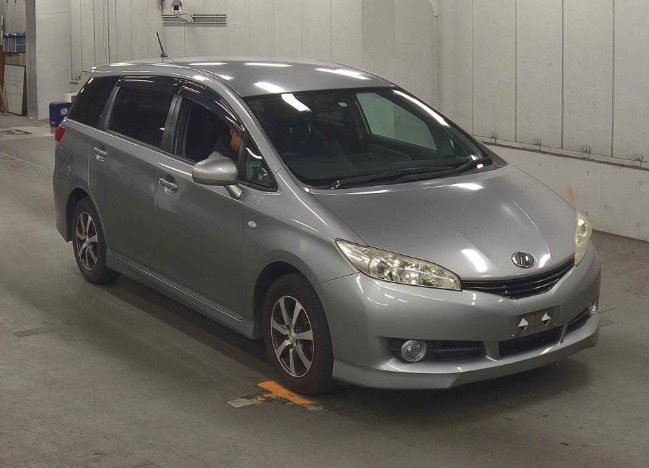 Car image 3